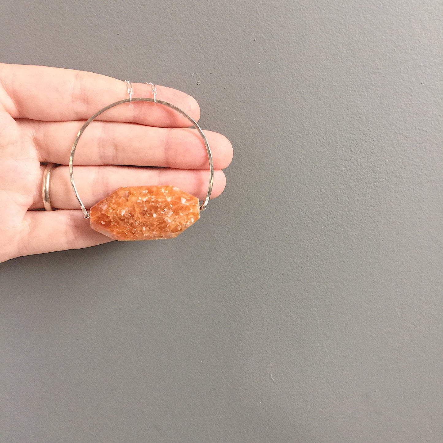 Vela Necklace